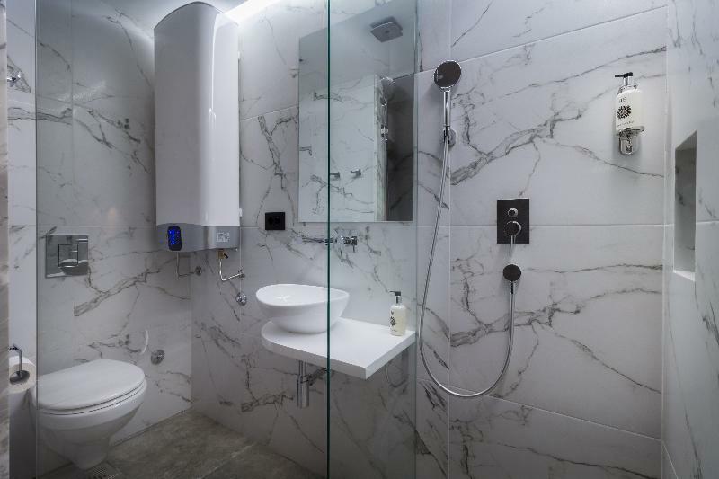 Level Luxury Suites Belgrad Exterior foto